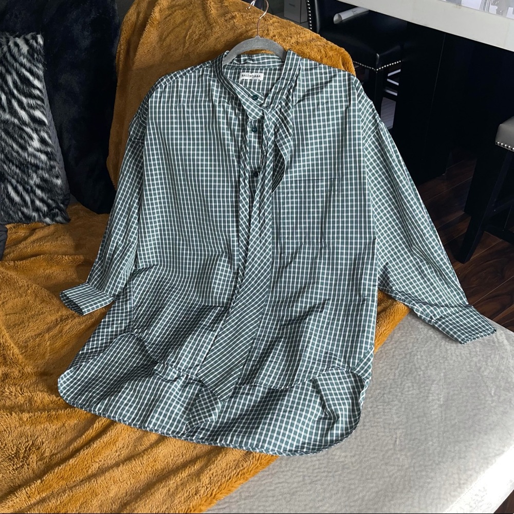 Balenciaga Green New Swing Pussy-Bow Oversized Checked Logo Shirt - Picture 3 of 13